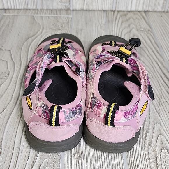Keen Newport Pink Camo Hking Sandals Kids Size 3 - Picture 6 of 12